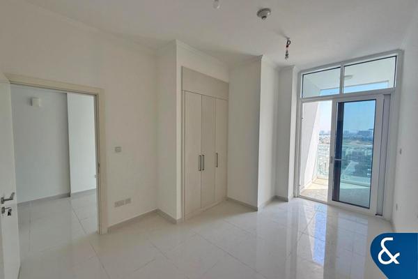 1 Bedroom Apartment | High Floor | Spacious